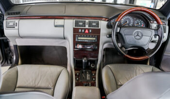 Mercedes-benz E230 Elegance ปี 1997 full