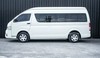 Toyota Commuter 3.0 D4D MT 2017 full