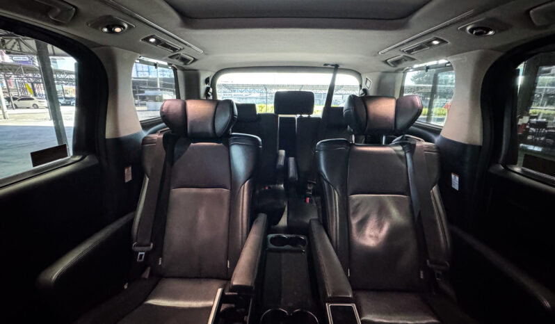 Toyota Vellfire 2.5ZG ปี2018 full