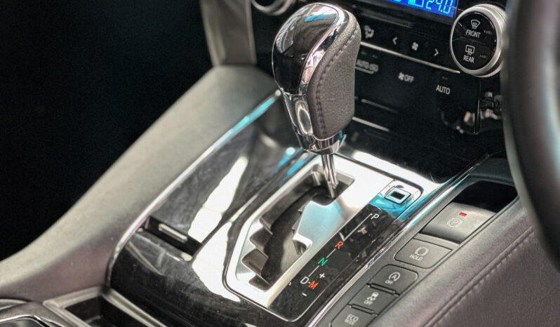 Toyota Vellfire 2.5CVT ปี2019 full