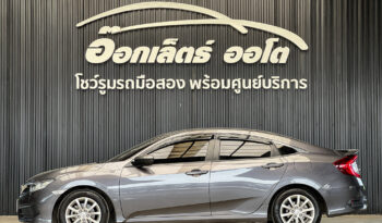 Honda Civic 1.8 E 2018 full