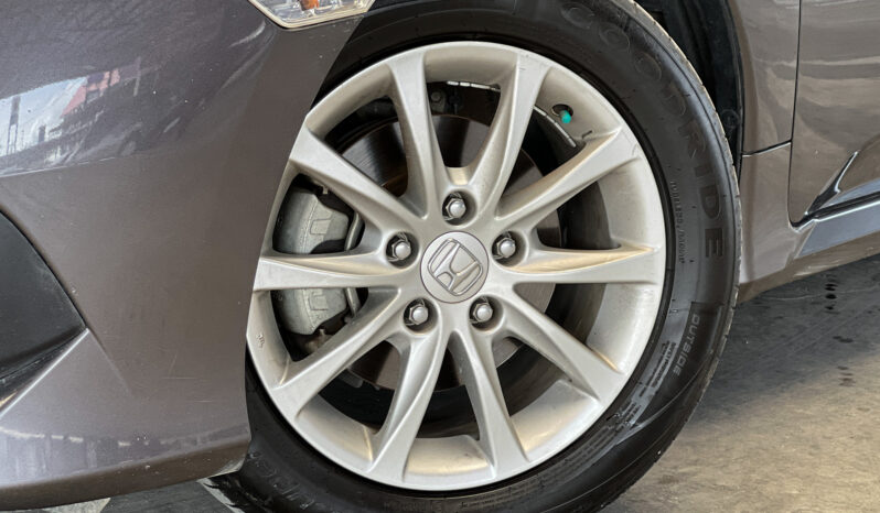 Honda Civic 1.8 E 2018 full