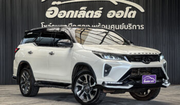 Toyota Fortuner Legender 2.8 Back Top 2WD ปี2021 full