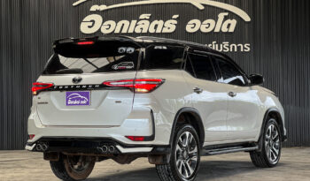 Toyota Fortuner Legender 2.8 Back Top 2WD ปี2021 full