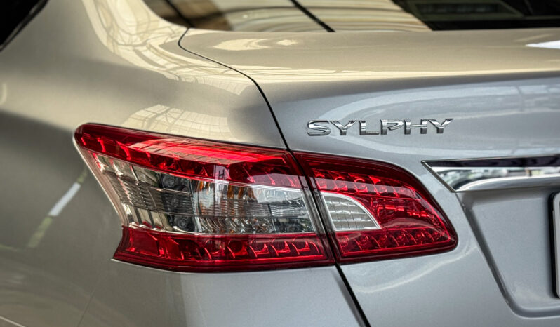 Nissan Sylphy 1.6 E 2019 full