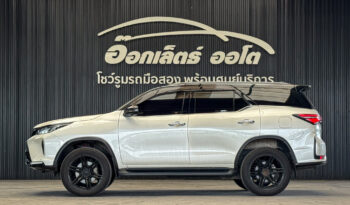 Toyota Fortuner Legender 2.8Back Top 4WD ปี2020 full