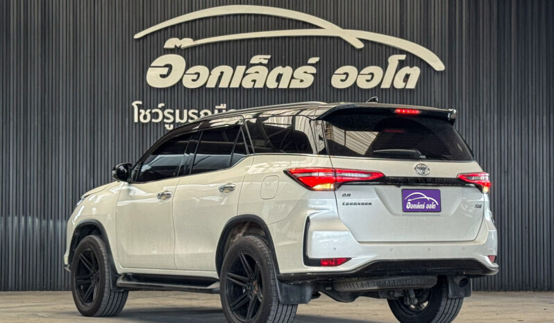 Toyota Fortuner Legender 2.8Back Top 4WD ปี2020 full