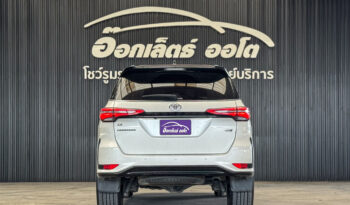 Toyota Fortuner Legender 2.8Back Top 4WD ปี2020 full