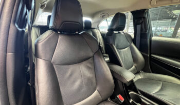 Toyota Corolla Altis 1.8 Hybrid Entry 2019 full