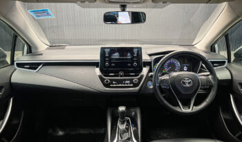 Toyota Corolla Altis 1.8 Hybrid Entry 2019 full