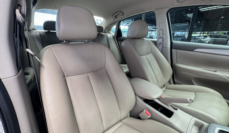 Nissan Sylphy 1.6 E 2019 full