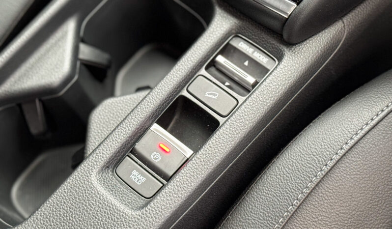 Honda HRV 1.5 e:HEV EL 2022 full