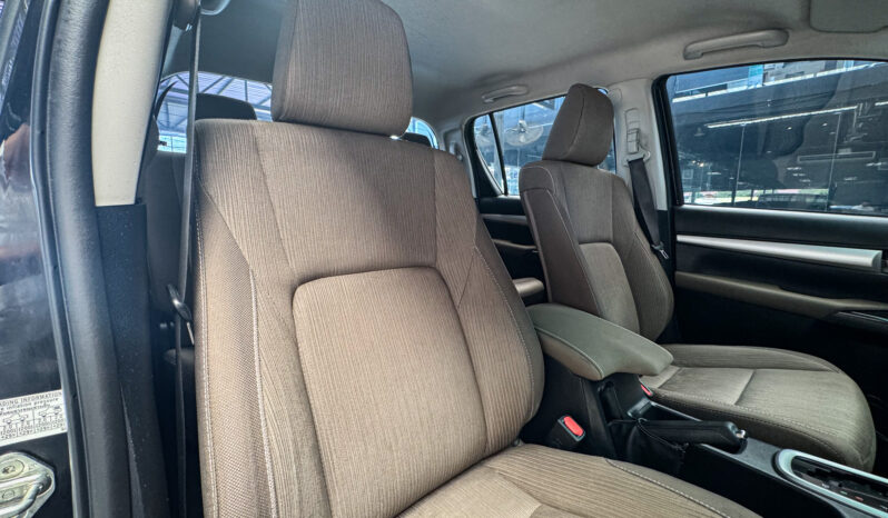 Toyota Hilux Revo D-Cab Prerunner 2.4 E Plus AT 2017 full