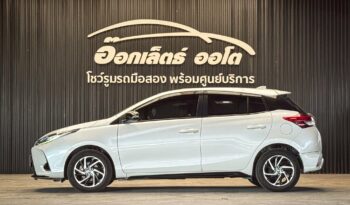 Toyota Yaris 1.2 Sport Premium 2020 full
