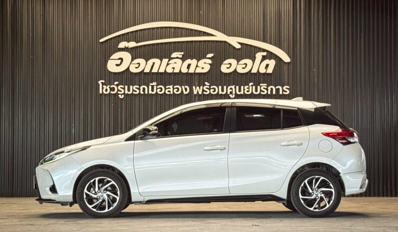Toyota Yaris 1.2 Sport Premium 2020 full