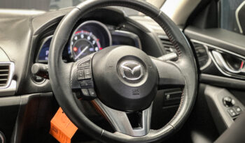 Mazda 3 Hatchback 2.0 S 2015 full