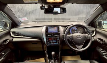 Toyota Yaris 1.2 Sport Premium 2020 full