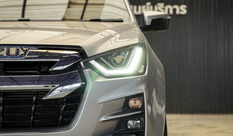 Isuzu Dmax Cab-4 Hi-Lander 1.9 Ddi ZP 2WD MT 2019 full