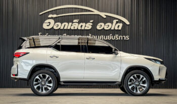 Toyota Fortuner Legender 2.4 Back Top 4WD ปี2021 full
