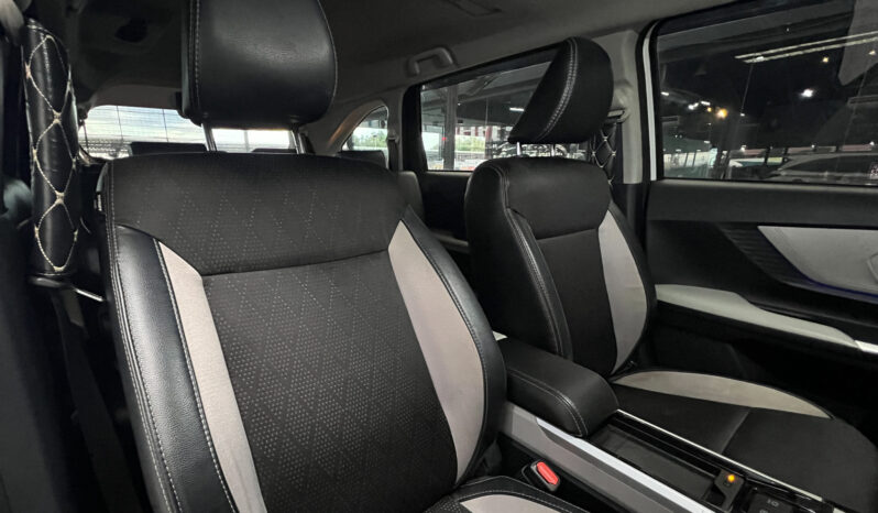 Toyota Veloz 1.5 Premium ปี2023 full