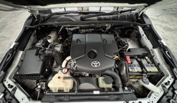 Toyota Fortuner Leader 2.4G ปี2022 full