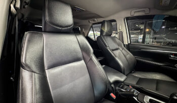 Toyota Fortuner Leader 2.4G ปี2022 full