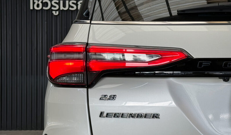 Toyota Fortuner 2.8 Legender Black Top 4WD ปี 2021 full