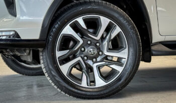 Toyota Fortuner Legender 2.4 Back Top 4WD ปี2021 full