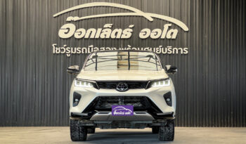 Toyota Fortuner Legender 2.8 Back Top 4WD ปี2021 full