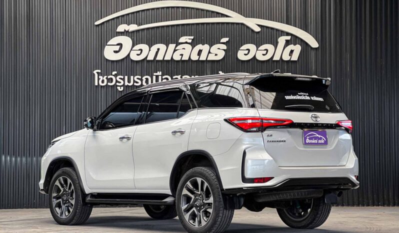 Toyota Fortuner 2.8 Legender Black Top 2WD 2022 full