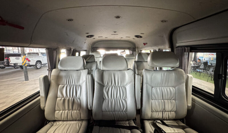 Toyota New Commuter 2.8Dlisel A/T ปี2019 full