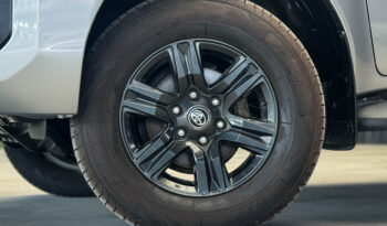 Toyota Hilux Revo D-Cab Prerunner 2.4 Entry AT ปี 2020 full