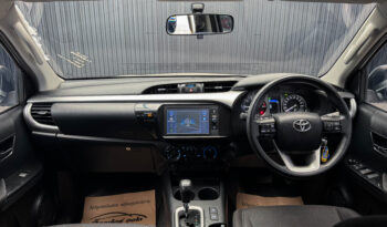 Toyota Hilux Revo D-Cab Prerunner 2.4 Entry AT ปี 2020 full
