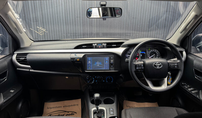 Toyota Hilux Revo D-Cab Prerunner 2.4 Entry AT ปี 2020 full