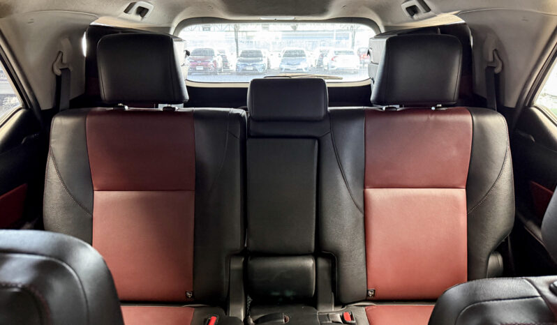 Toyota Fortuner 2.8 TRD Sportivo Black Top 2WD ปี 2018 full