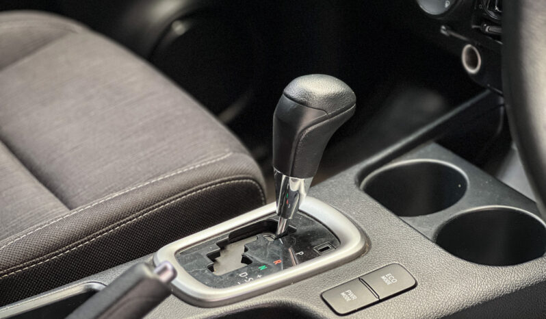 Toyota Hilux Revo D-Cab Prerunner 2.4 Entry AT ปี 2020 full