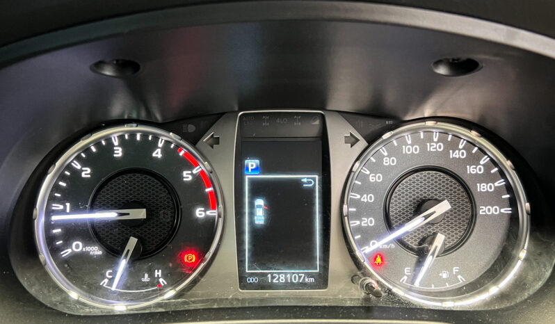 Toyota Hilux Revo D-Cab Prerunner 2.4 Entry AT ปี 2020 full