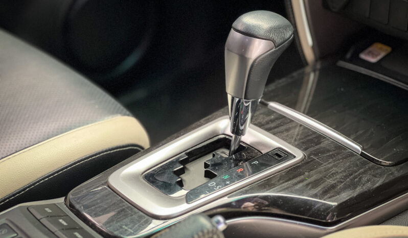 Toyota Fortuner Legender 2.8 Back Top 4WD ปี2021 full