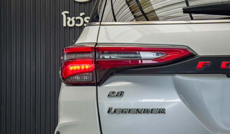 Toyota Fortuner 2.8 Legender Black Top 2WD ปี 2021 full