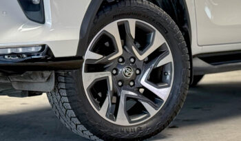 Toyota Fortuner Legender 2.4 Back Top 4WD ปี2021 full