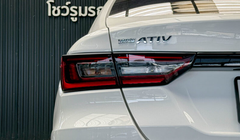 Toyota Yaris Ativ 1.2 Smart ปี2022 full