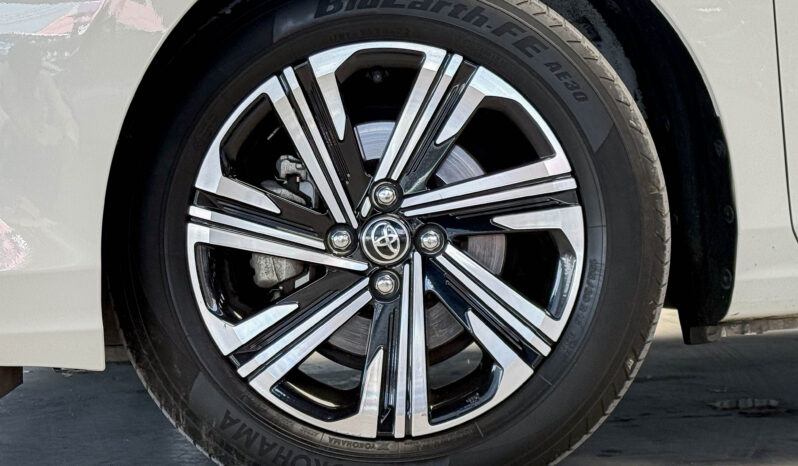 Toyota Yaris Ativ 1.2 Smart ปี2022 full