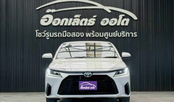 Toyota Yaris Ativ 1.2 Smart ปี2022 full