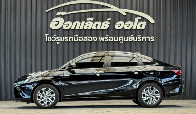Toyota Yaris Ativ 1.2 Premium ปี2022 full
