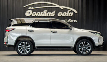 Toyota Fortuner 2.8 Legender Black Top 2WD ปี 2021 full