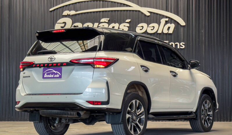 Toyota Fortuner 2.8 Legender Black Top 2WD ปี 2021 full