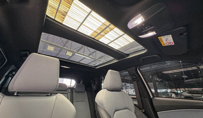 Toyota Yaris Cross 1.5 HEV Premium Luxury ปี 2025 full