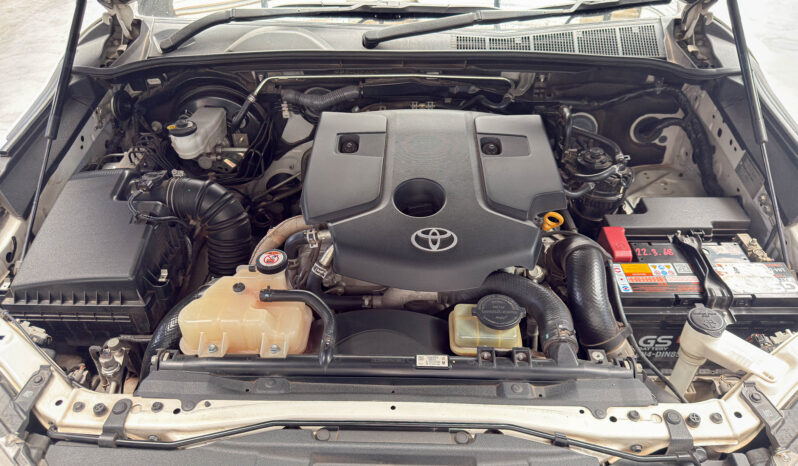 Toyota Hilux Revo D-Cab 2.4 Prerunner Rocco 2WD AT ปี 2021 full