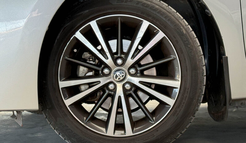 Toyota Corolla Altis 1.8 E (MNC) ปี 2016 full