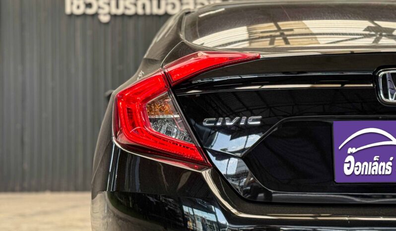 Honda Civic 1.8 E 2016 full